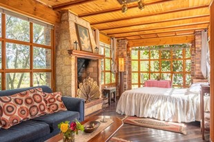 Suite Junior - Federico Fellini - Tu Casa Hotel Rural - Sopó, Cundinamarca - image - 1